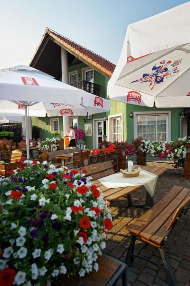 Мотели Noclegi I Restauracja Zodiak Szałsza-8